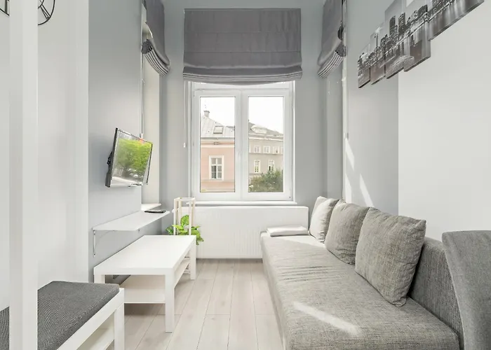 Charming And Modern Studio With Mezzanine In Poznan Center By Noclegi Renters